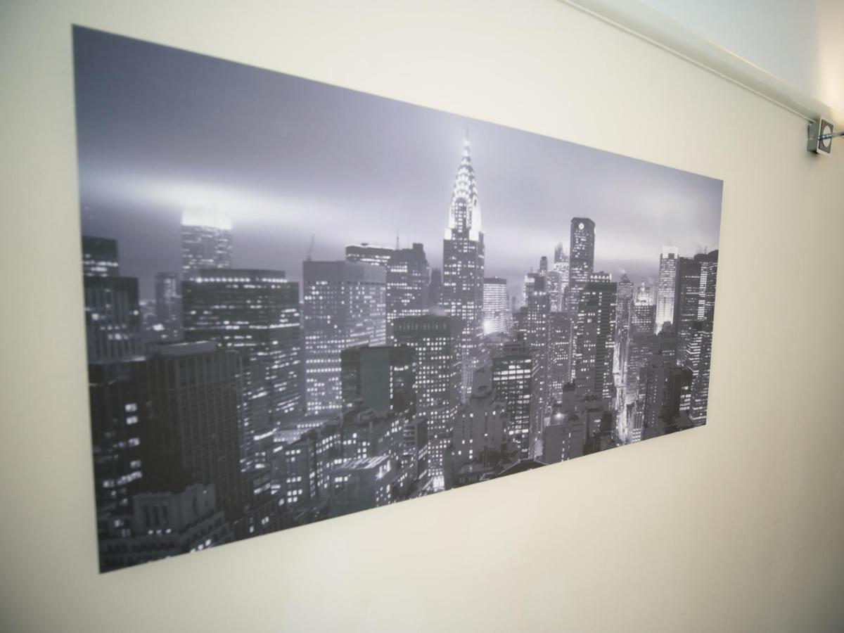 Town Centre Apartment Sleeps 9 Bournemouth Bagian luar foto
